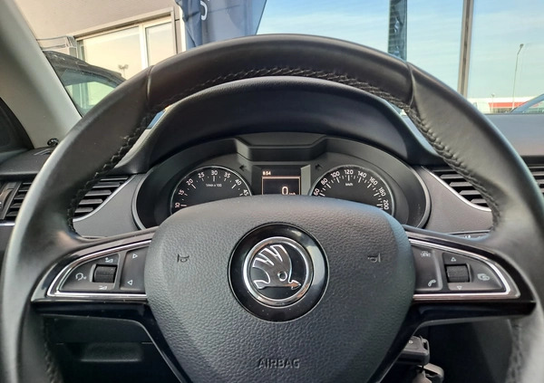 Skoda Octavia cena 46900 przebieg: 185913, rok produkcji 2016 z Bukowno małe 326